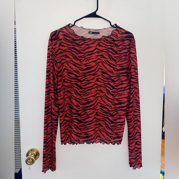 Red & Black zebra print semisheer mesh long sleeve lettuce sleeve zara top - Picture 2 of 5